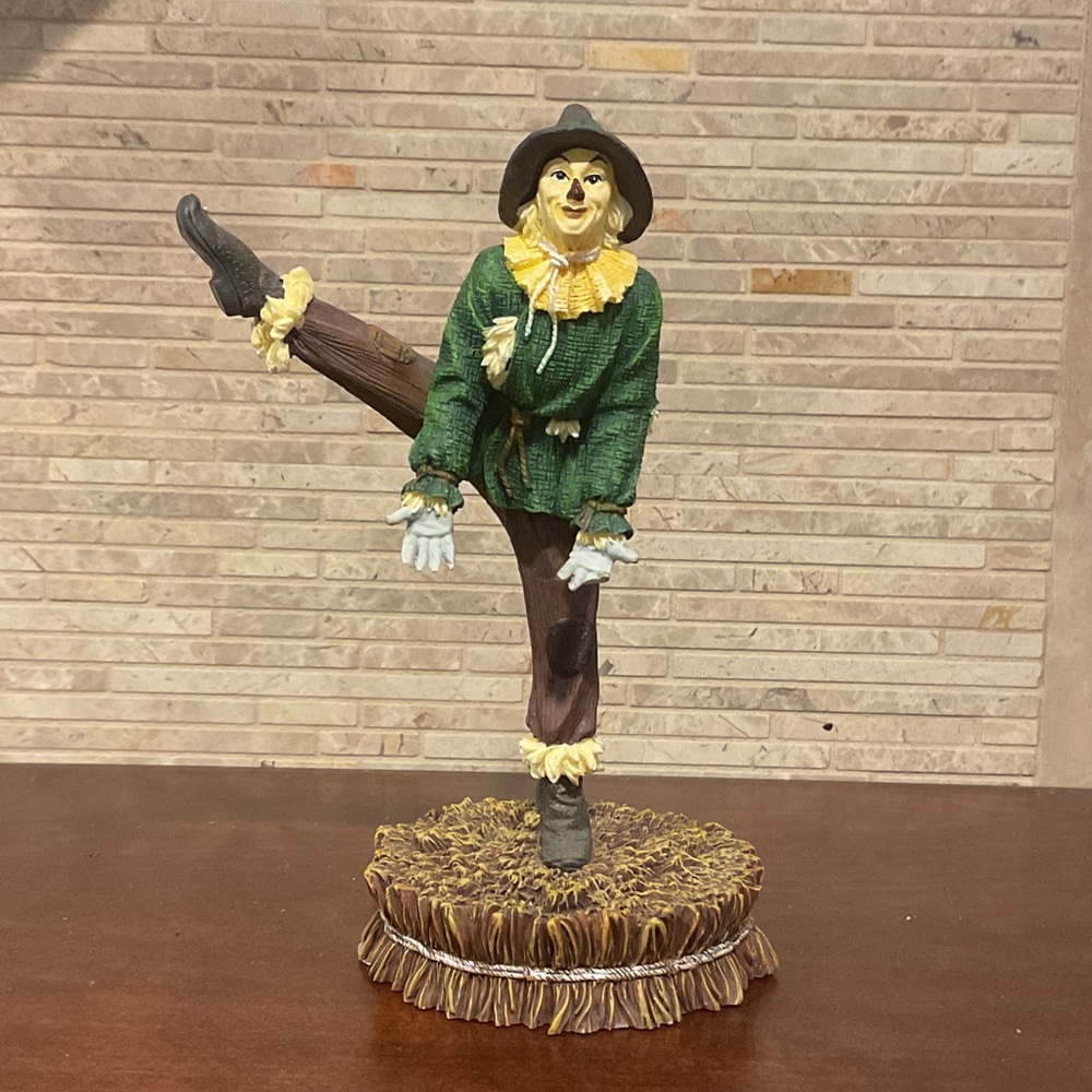 Wizard of Oz Charming Green and Brown Scarecrow Art Sculpture